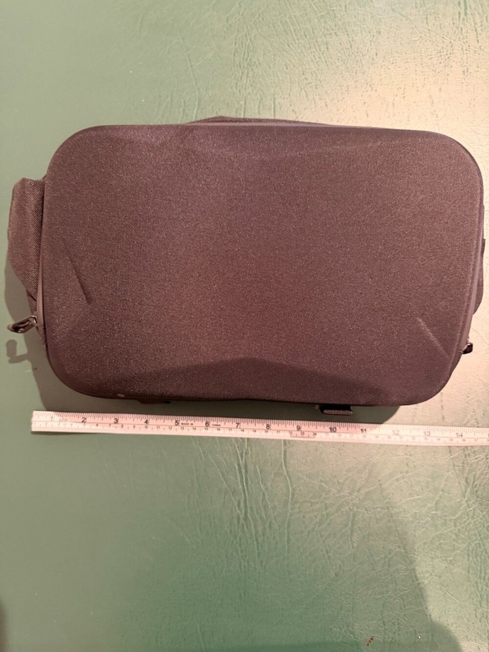 NWOT Comecase Hard Shell Camera Sling Bag DSLR Mirrorless Water Resistant Black - Picture 3 of 13